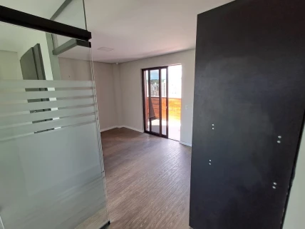 Ed. Prime Tower | Sala 1302