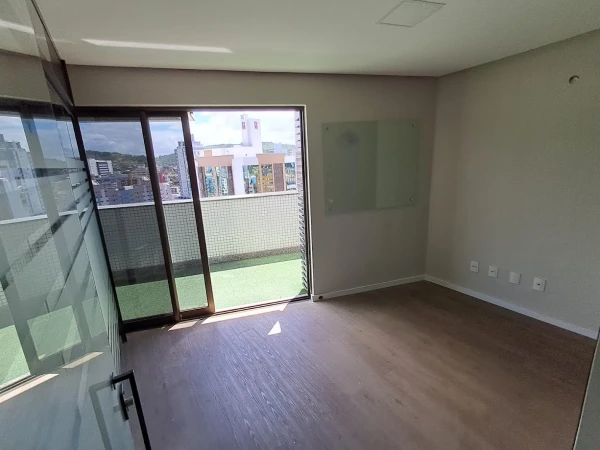 Ed. Prime Tower | Sala 1302