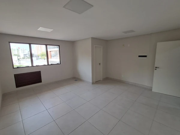 Ed. Prime Tower | Sala 506